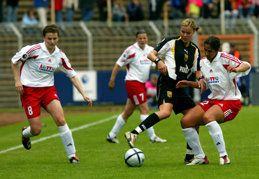 Laura Kalmari, Umeå