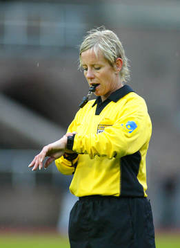 Lena Arwedahl, domare
