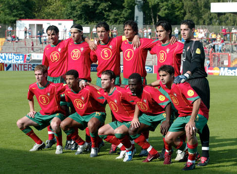 Fotboll, U21, EM, Portugal, lagbild. Bakre raden fr v;