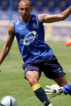 Henrik Larsson