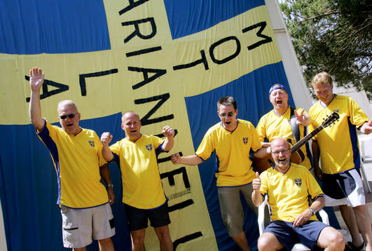 Det svenska supporterlägret på campingen i Cascais. Roger