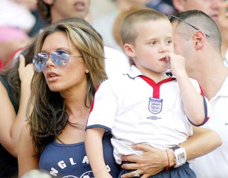 Victoria Beckham och sonen  Brooklyn