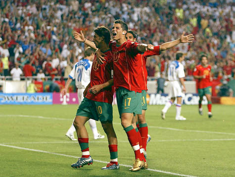 Rui Costa jublar med Cristiano Ronaldo