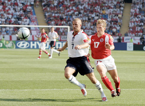 David Beckham, England och Christoph Spycher, Schweiz