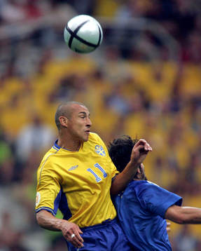 Henrik Larsson i nickduell
