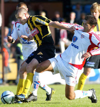 Ulf Hollsten, Häcken och Zoran Manovic, Assyriska
