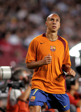 Henrik Larsson, Barcelona blev aldrig inbytt utan fick