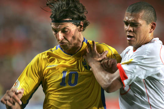 Zlatan Ibrahimovic och Wilfred Bouma
