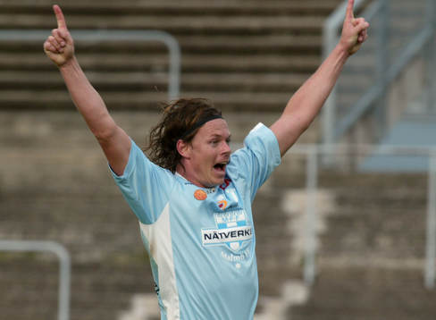 Segerskytten Andreas Yngvesson jublar