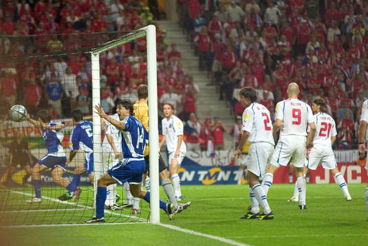 Segermålet som tar Grekland vidare till final. Mål, jubel