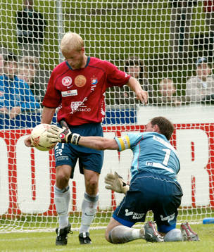 Johan Anegrund och Dick Last, målvakt