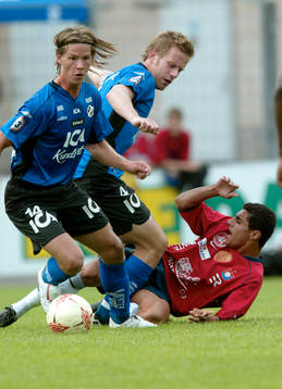 Dusan Djuric och Tommy Jönsson, Halmstad, Ailton Almeida,