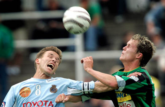 Johannes Ericsson, Gefle i höjdduell med en GAIS-spelare