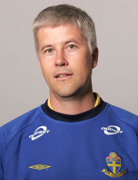 Fotboll, dam, Sverige,  Porträtt, Peter Adolphsson, läkare