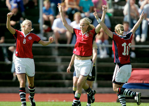 Marit F Christensen, Norge jublar