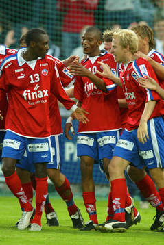 Atiba Hutchinson, Thando Mngomeni och Gustaf Andersson,