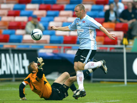 Bläddra bland fler bilder av Fotboll
