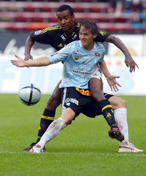 Benjamin Kibebe, AIK och Jon Jönsson, Malmö