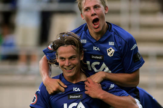 Markus Rosenberg och Patrik Ingelsten, jubel