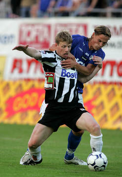 Markus Rosenberg, Halmstad får in ett bra grepp på Henrik