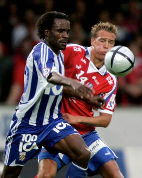 Peter Ijeh, Göteborg och Andreas Granqvist, helsingborg