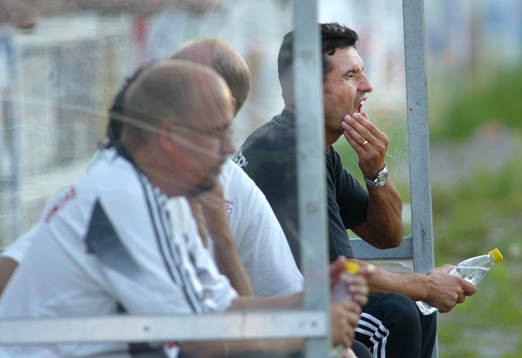 Edmond Lutaj, tränare Assyriska