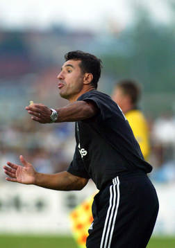 Edmond Lutaj, tränare, Assyriska
