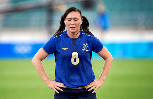 Sverige - Japan: Depp, Frida Östberg