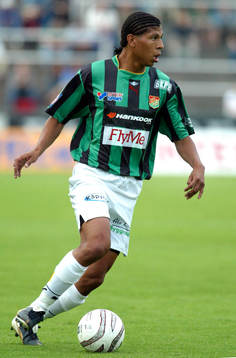 HECTOR SVENSSON I SIN HEMMADEBUT