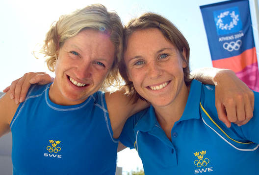 Presskonferens med Sverige. Victoria Svensson och Hanna