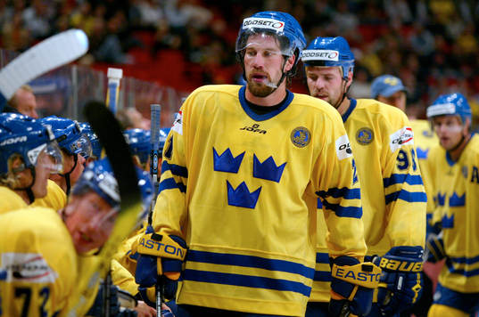 Peter Forsberg, Sverige, tandskydd