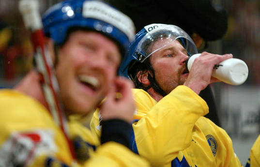 Peter Forsberg och Mats Sundin, Sverige