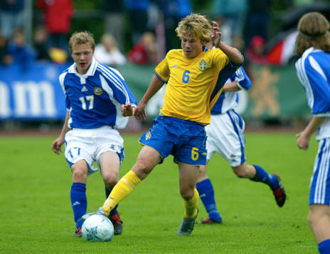 Viktor Nicklasson, Sverige