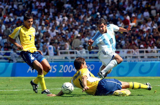 Carlos Tevez, Argentina och Pablo Gimenez, Carlos Gamarra,