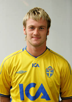 Dennis Jonsson, Sverige