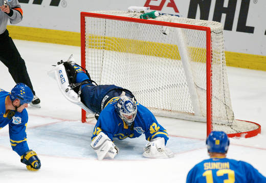 Mikael Tellqvist, Sverige (Målvakt)