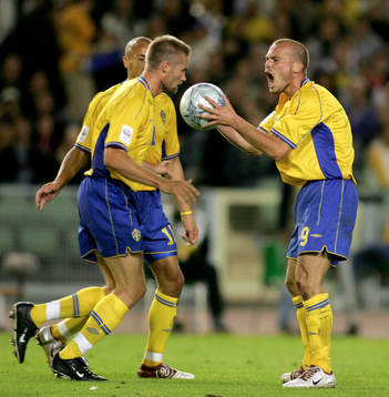 Fredrik Ljungberg, Sverige vrålar ut sin frustration