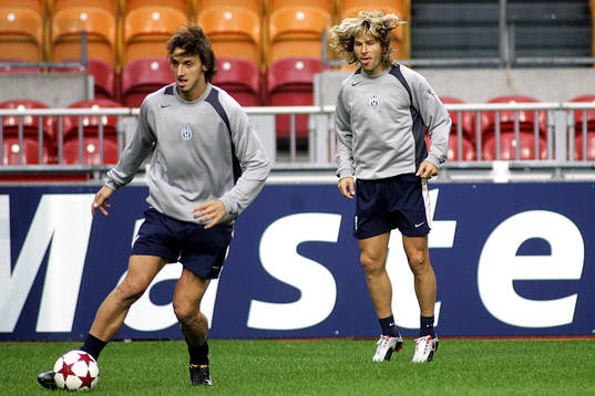 Zlatan Ibrahimovic och Pavel Nedved tränar på Amsterdam