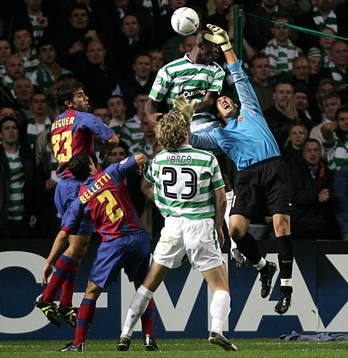 Dianbobo Balde och Stanislav Varga, Celtic. Oleguer och