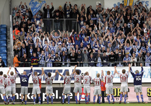 IFK tar emot fansens jubel