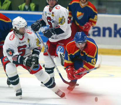 Johnny Oduya, Djurgården och Chris Ferraro, Södertälje