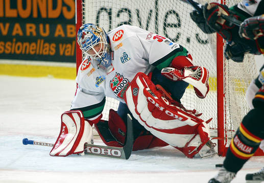 Tommy Salo, målvakt, Modo