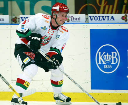 Mattias Timander, Modo