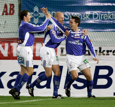 0-1 Fredrik Lundqvist, grattas av Hans Bergh och Joel