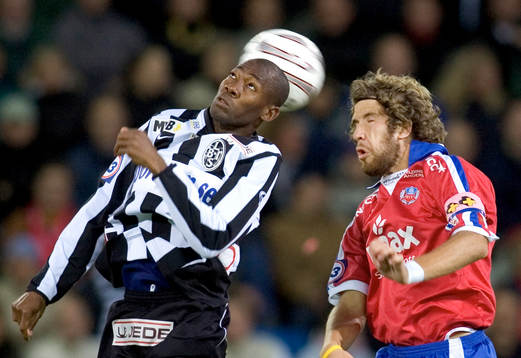 Kevin Amuneke, Landskrona och Mattias Lindström,