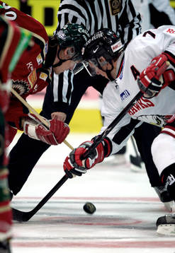 Nedsläpp. Miska Kangasniemi, Malmö och Jonas Johnson,