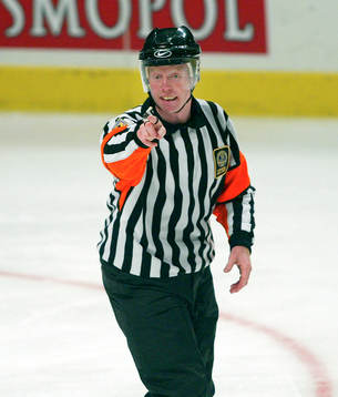 Morgan Claesson, domare