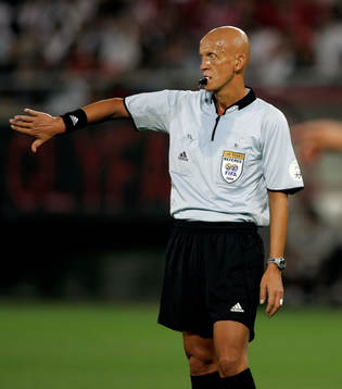 Domare Pierluigi Collina, Italien
