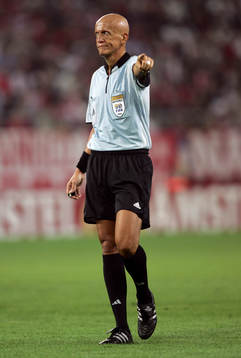 Domare Pierluigi Collina, Italien