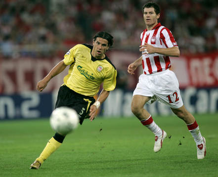 Milan Baros, Liverpool och Gabriel Schürrer, Olympiakos